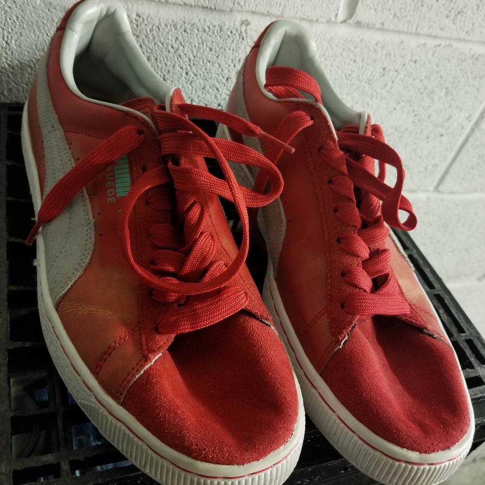 Puma suede leather red 11m..great condition